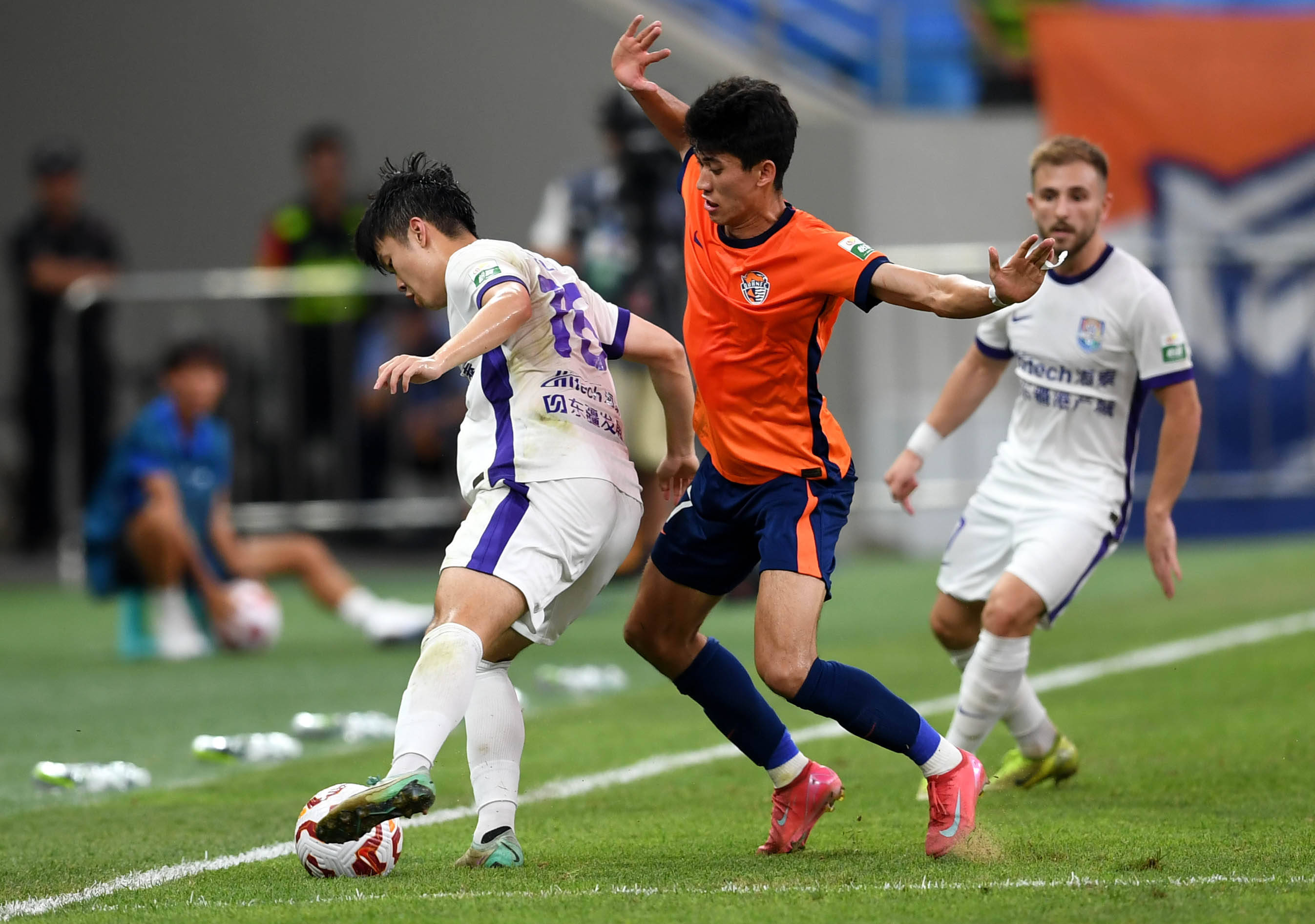 和持续的投 和持续的投