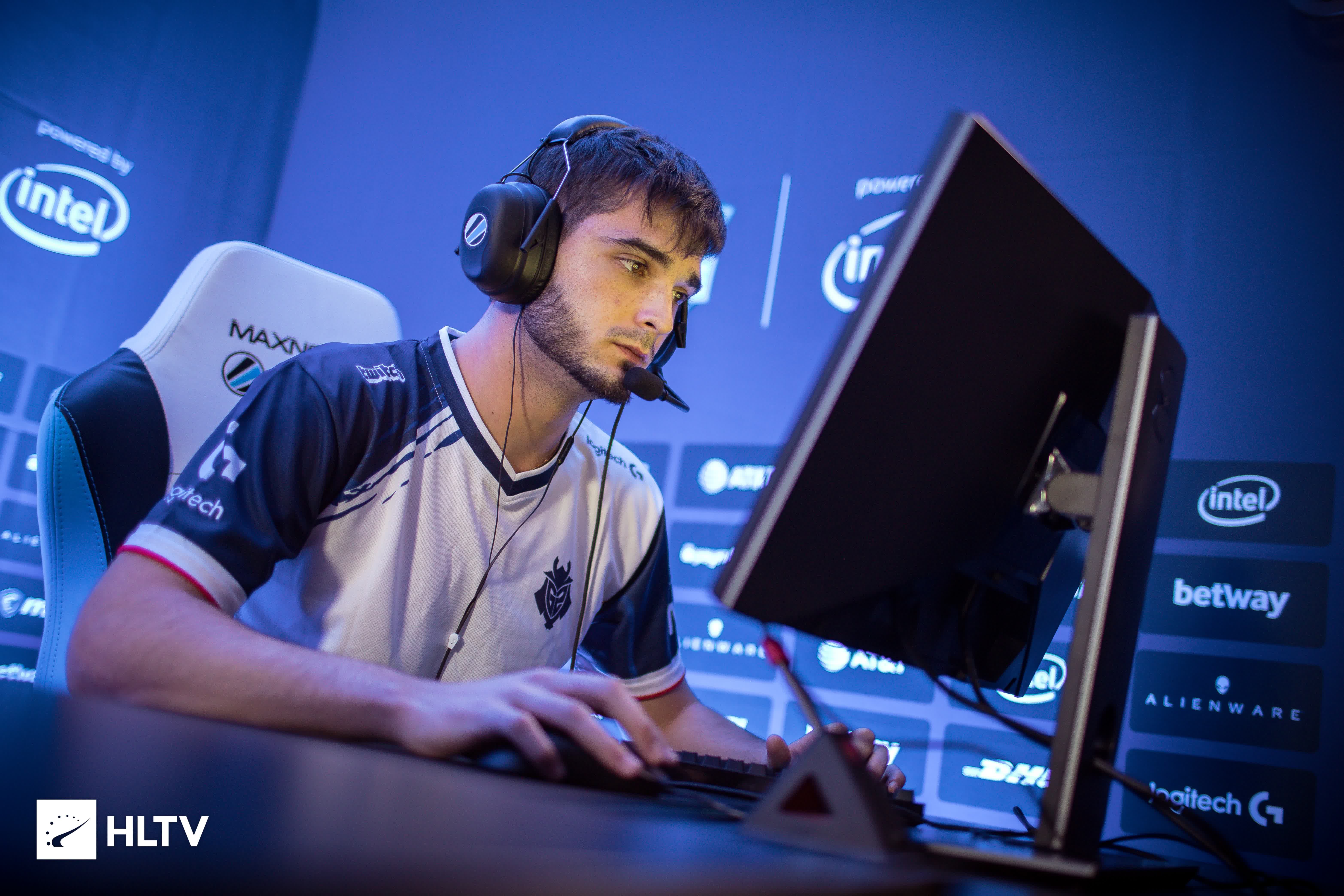 对抗的影响 对抗的影响