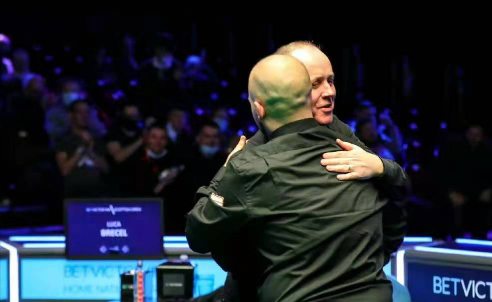 持方面的竞 持方面的竞